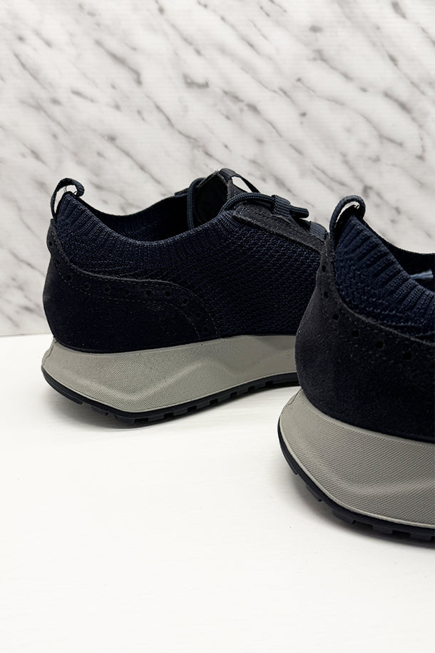 Sneakers-3