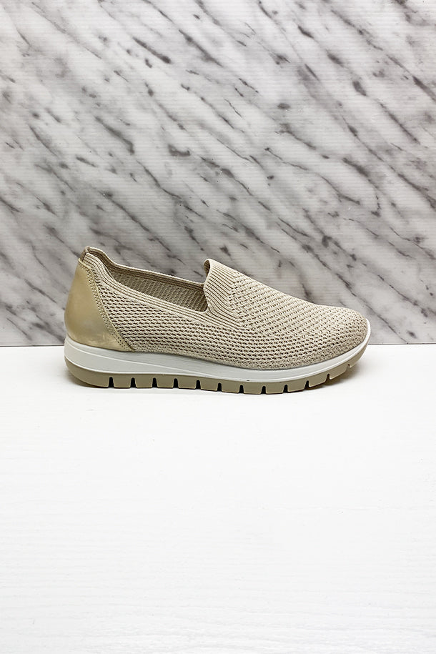 Sneakers slip on-1