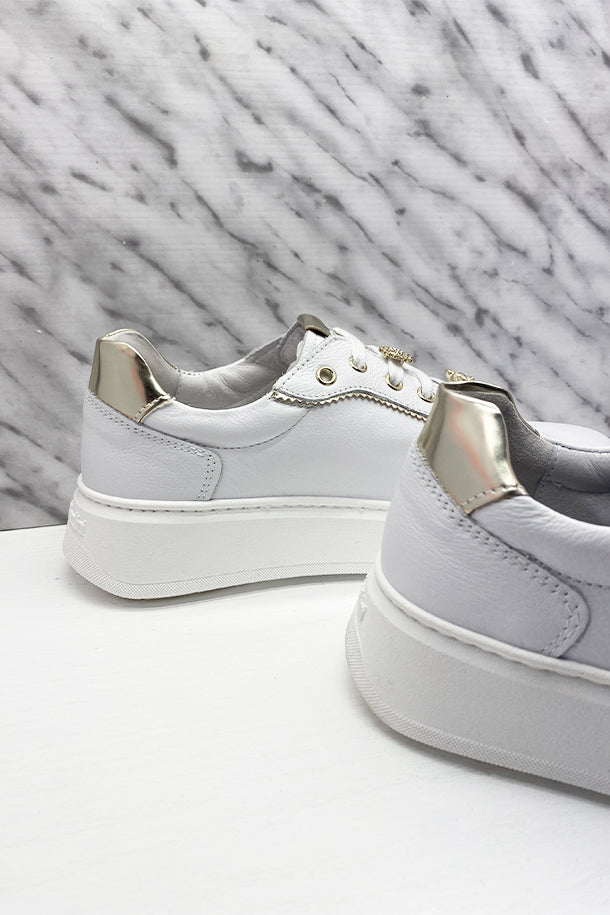 Sneakers-3