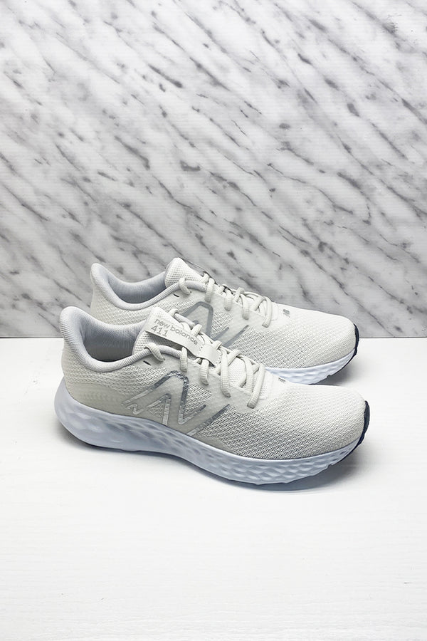 Sneakers allacciate