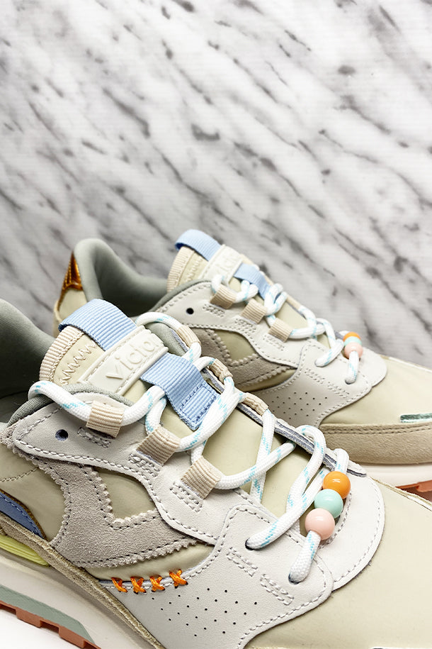 Sneakers-2