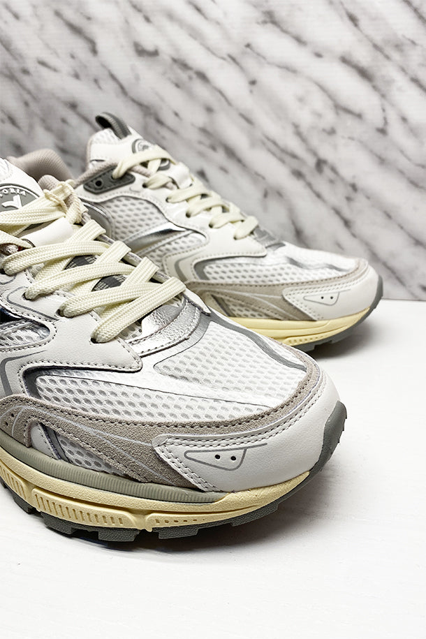 Sneakers-2