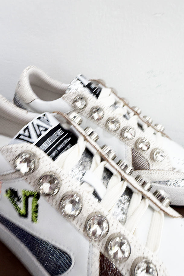 Sneakers-2