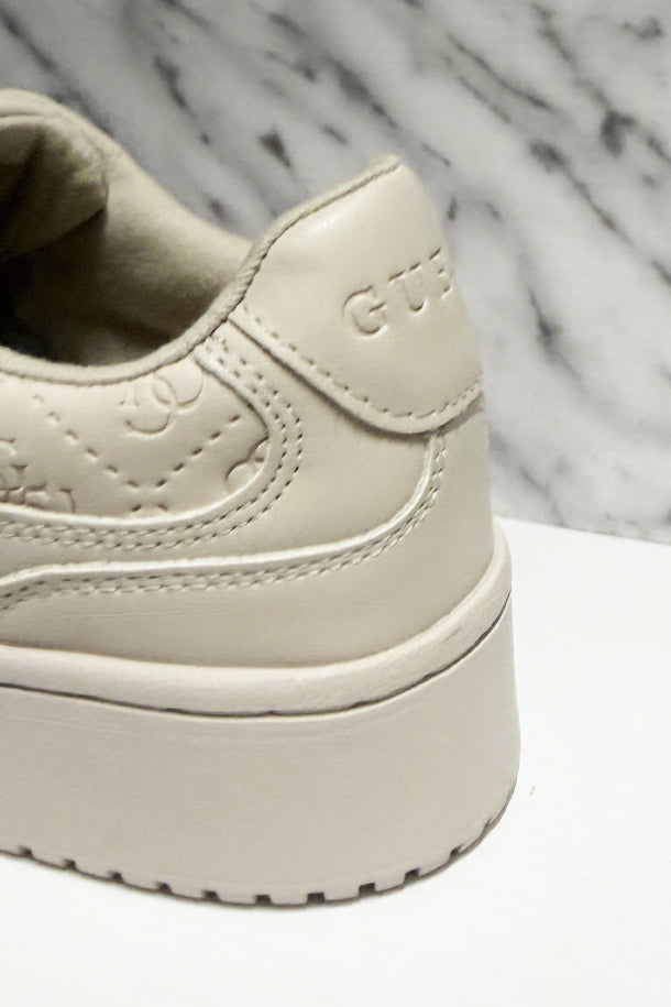 Sneakers-3