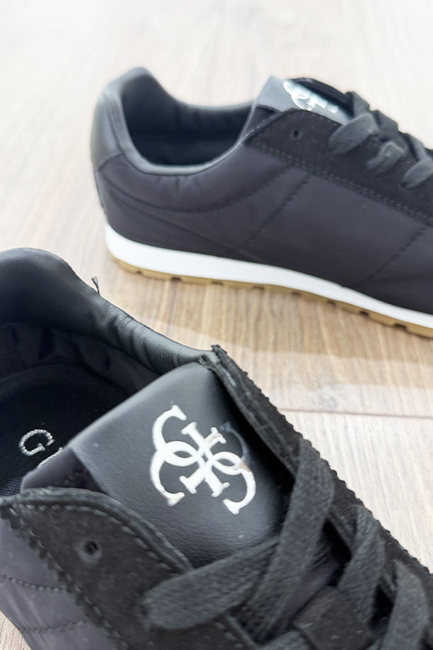 Sneakers-3