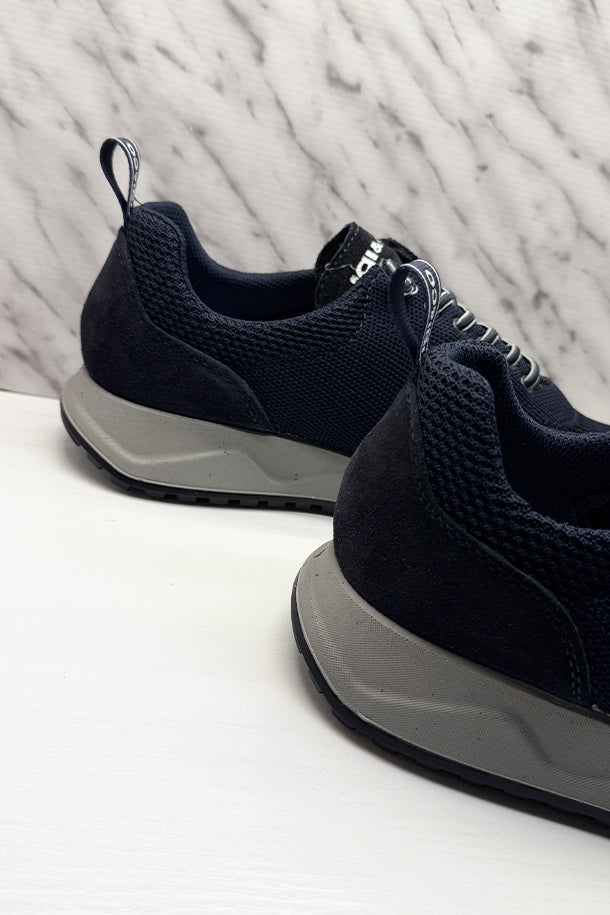 Sneakers-3