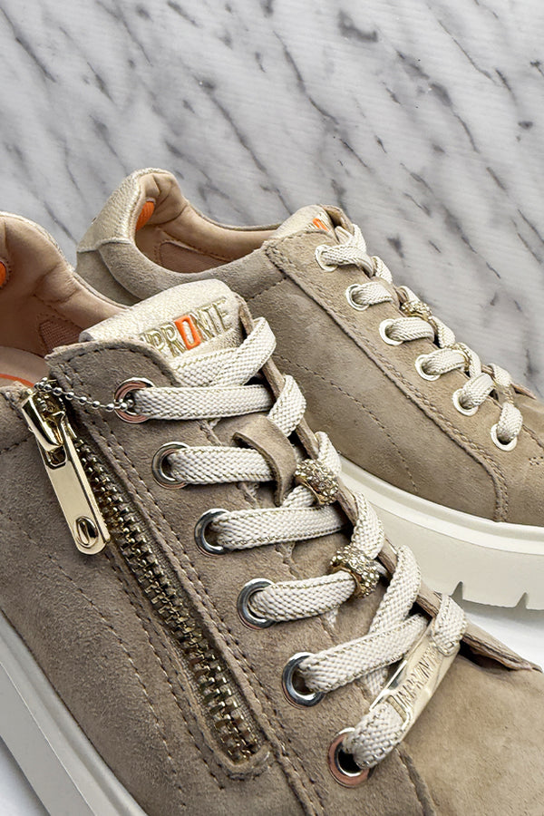 Sneakers-2