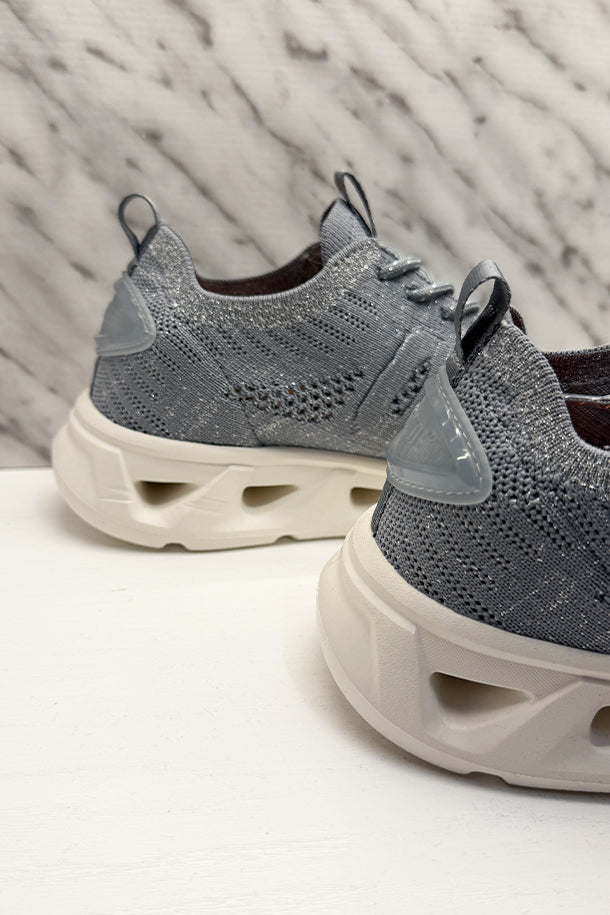 Sneakers-3