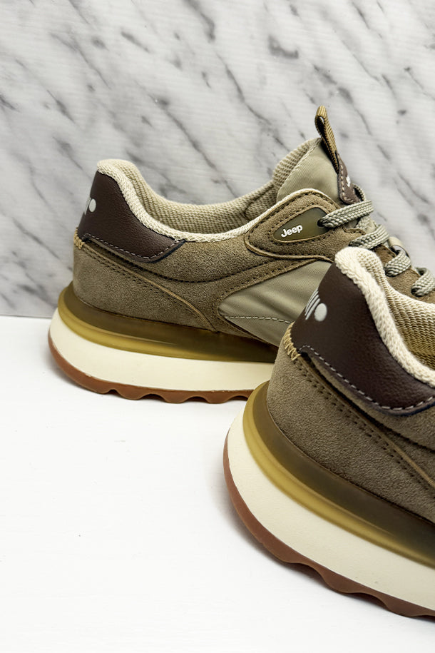Sneakers-3