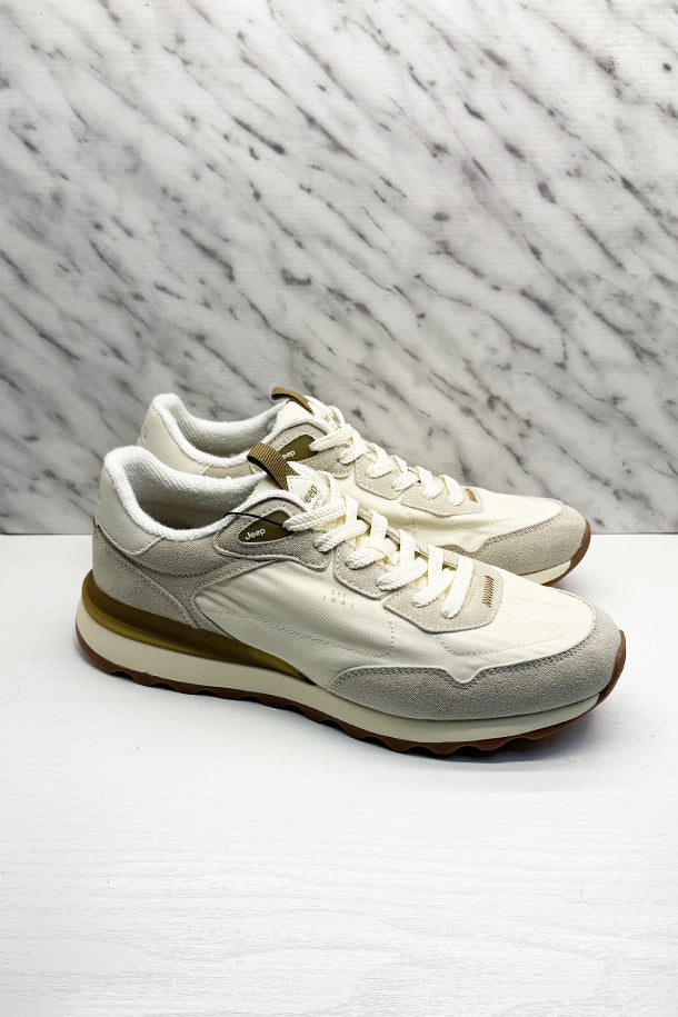 Sneakers-1