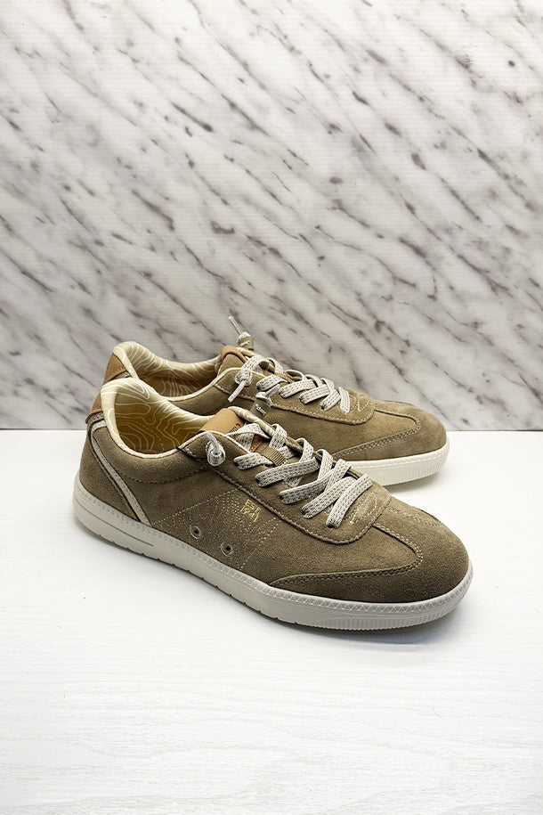 Sneakers-1