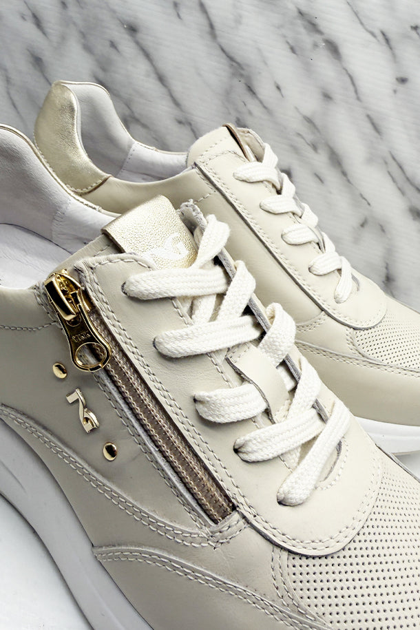 Sneakers-2