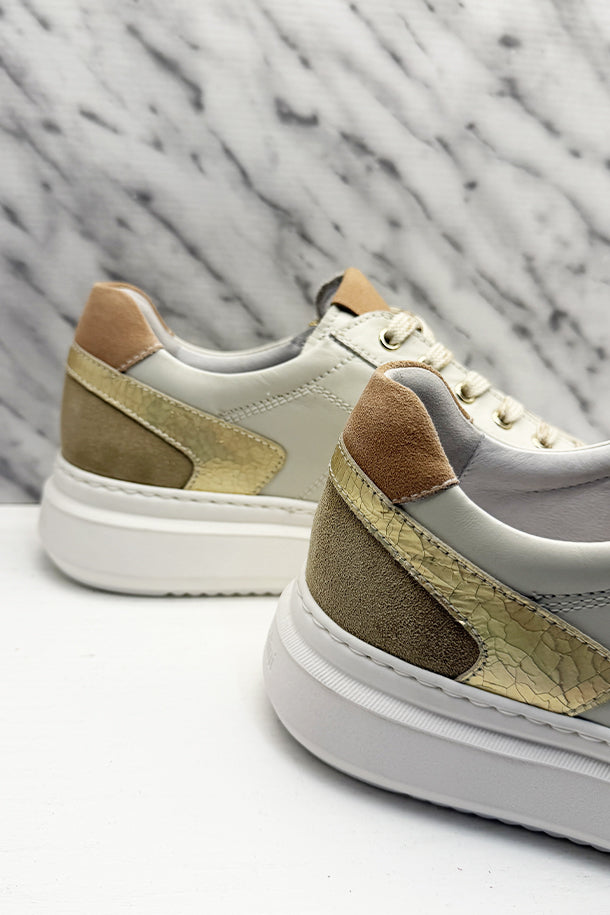 Sneakers-3