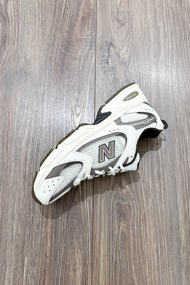 Sneakers-2