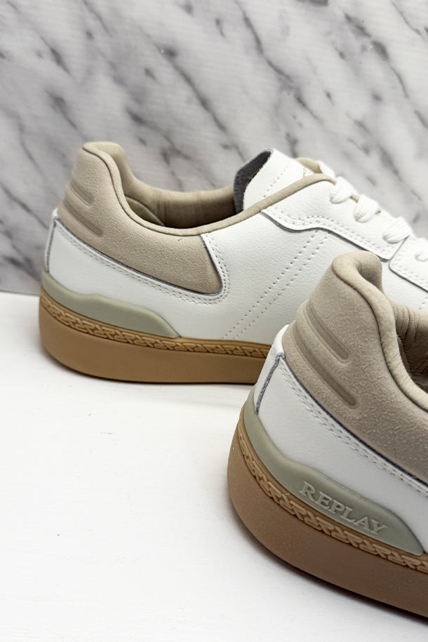 Sneakers-3
