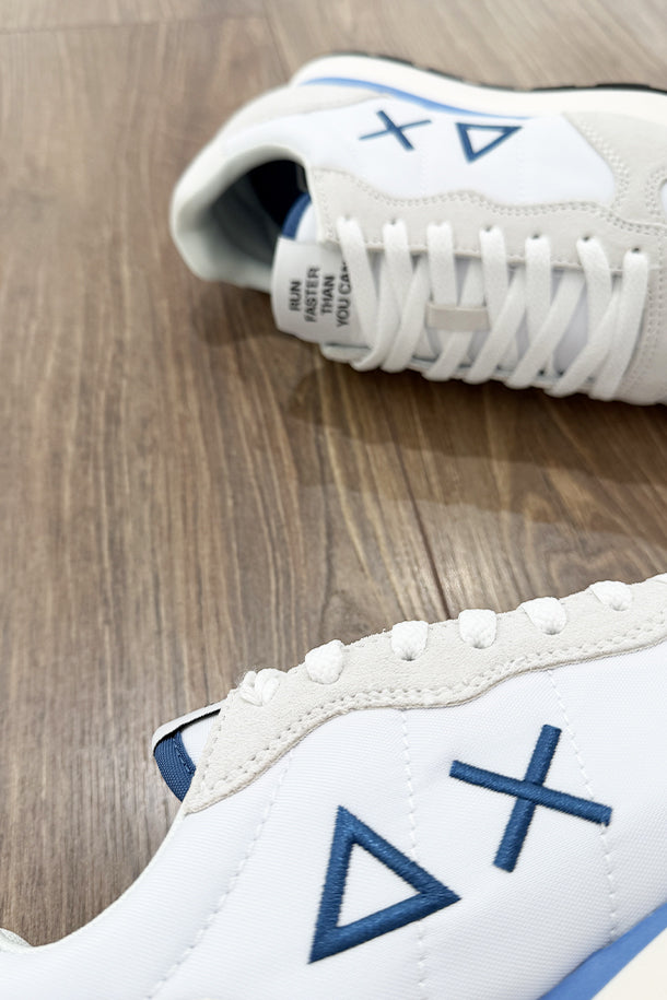 Sneakers-2