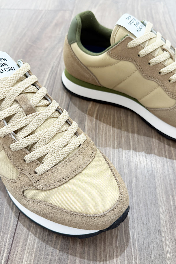 Sneakers-3