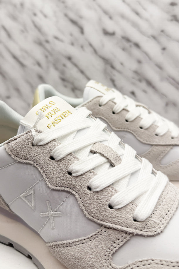 Sneakers-2