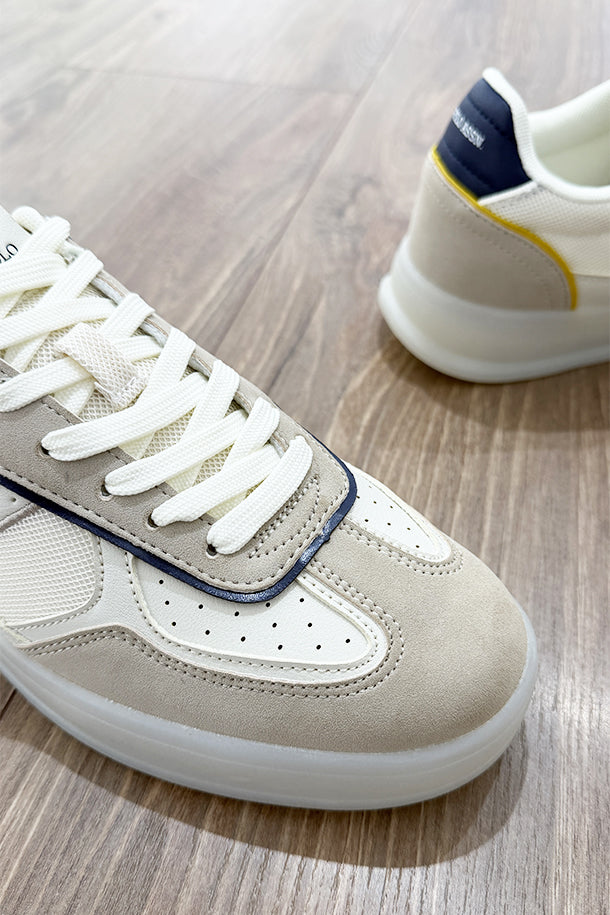 Sneakers-3