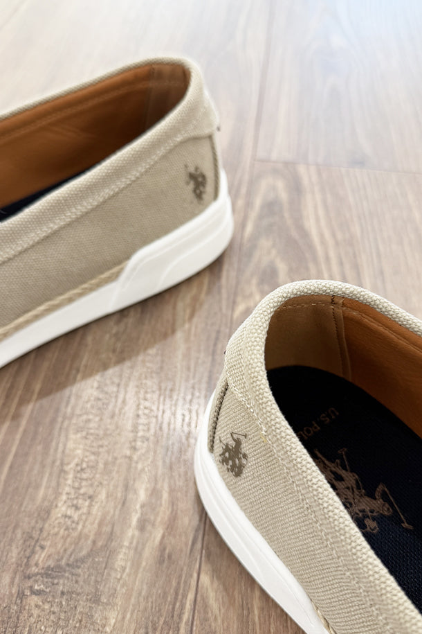 Sneakers-3