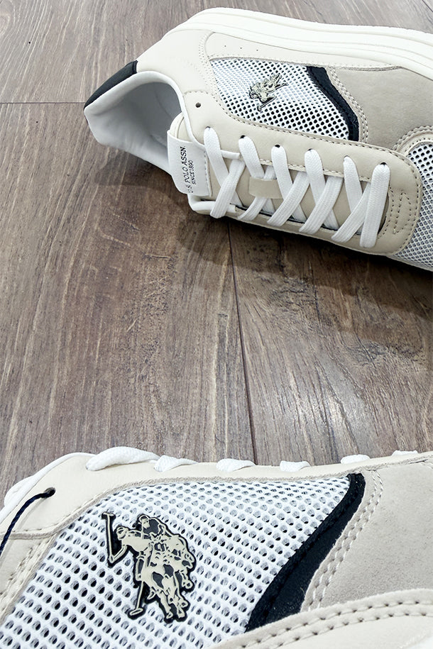 Sneakers-2