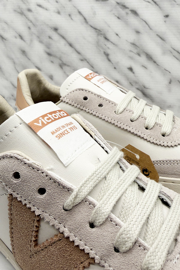 Sneakers-2