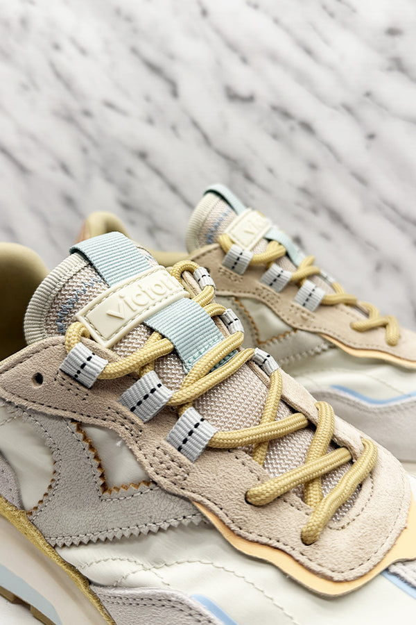 Sneakers-2