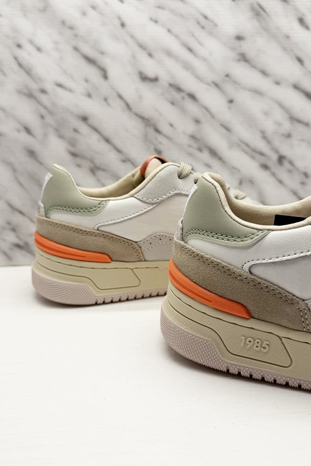 Sneakers-3